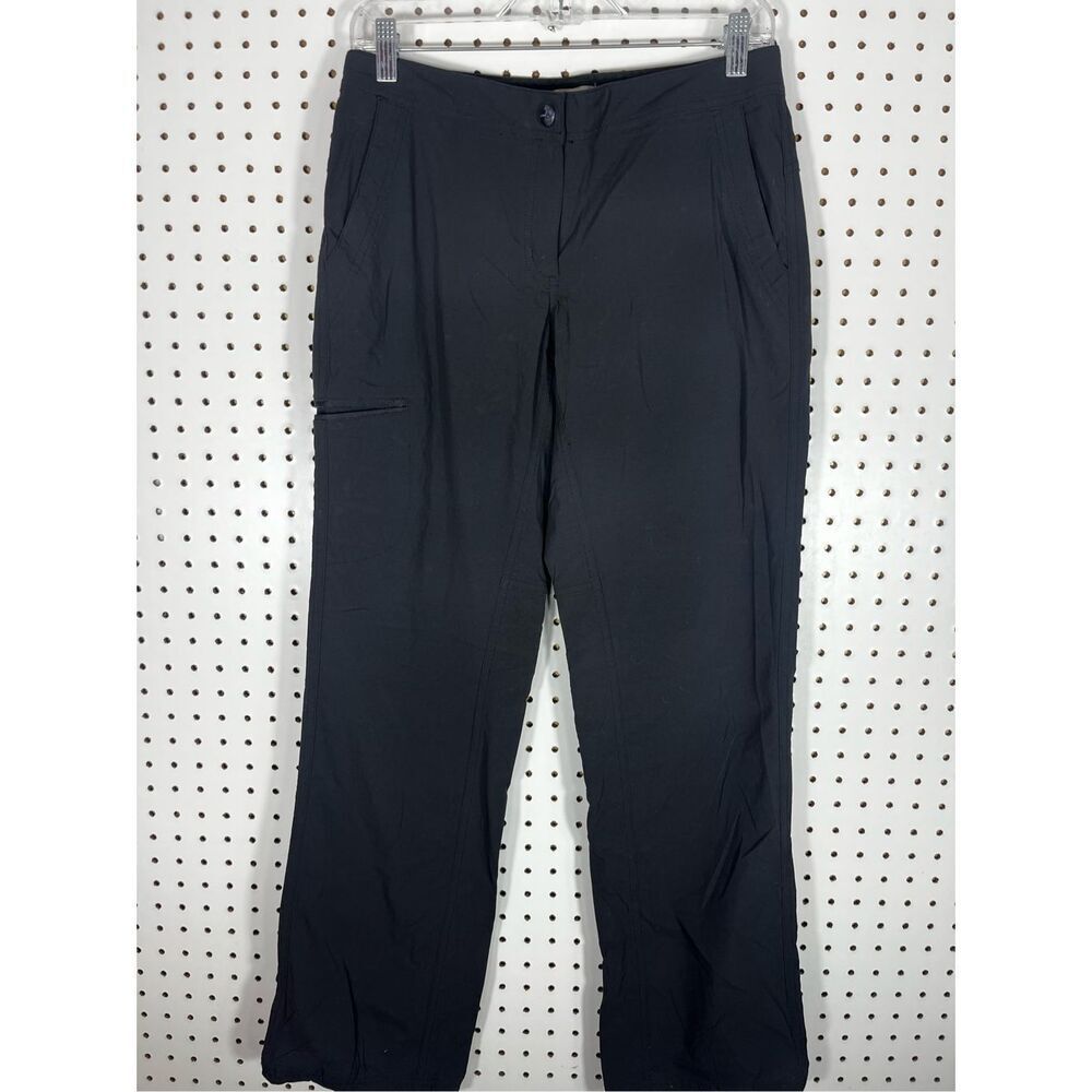 L.L Bean outdoor cargo pants size 4